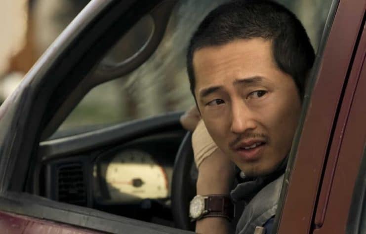 Steven Yeun podría unirse a Spider-Man: Brand New Day como un nuevo villano del UCM