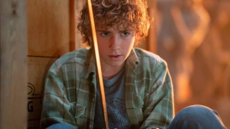 La estrella de Percy Jackson renuncia a su baile de graduación tras amenazas de fans