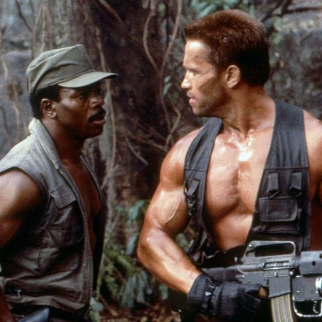 Schwarzenegger y Glover reaparecen por sorpresa en el universo Predator gracias a un nuevo final extendido