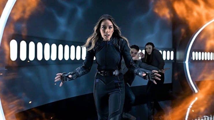 Chloe Bennet dispara contra Secret Invasion y habla de su futuro como Quake