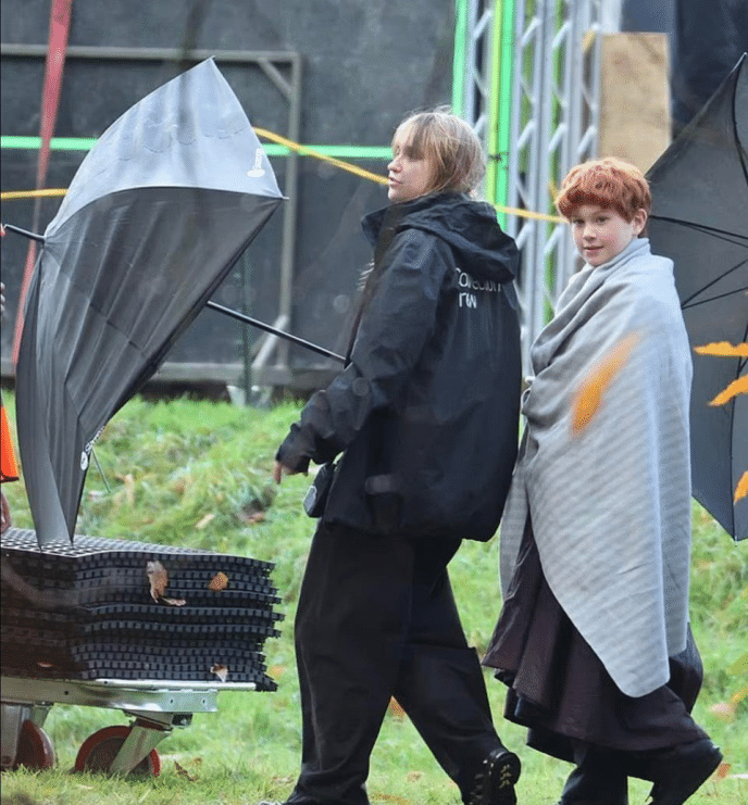 Primer vistazo a Draco y Neville en el set de la nueva serie de Harry Potter de HBO
