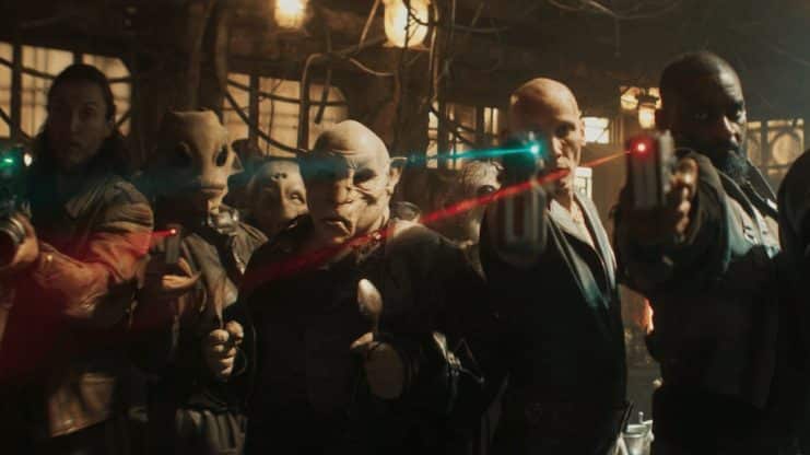 Supergirl lo peta en su primer tráiler y nos deja con cameos, lágrimas y una vibra galáctica