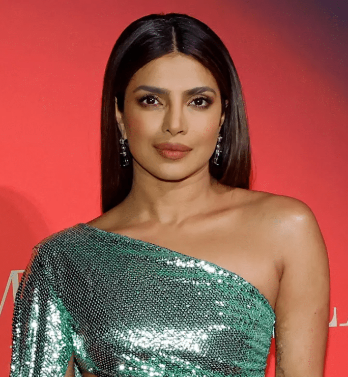 Priyanka Chopra podría convertirse en la nueva Rita Repulsa del reboot de Power Rangers en Disney+