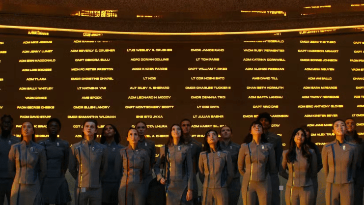 El muro del legado de Star Trek: Starfleet Academy podría estar anticipando el final más oscuro de Strange New Worlds