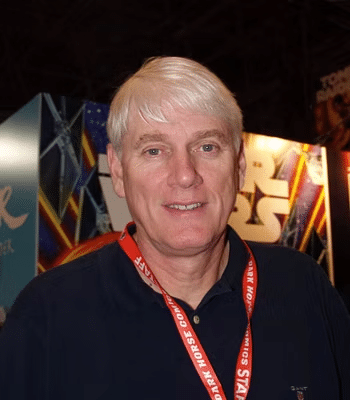 Dark Horse despide a su fundador Mike Richardson tras 40 años al frente de la editorial