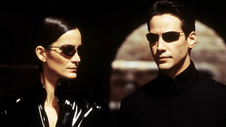 Matrix 5 revive la simulación y Warner no suelta la pastilla roja pese al tropiezo en taquilla