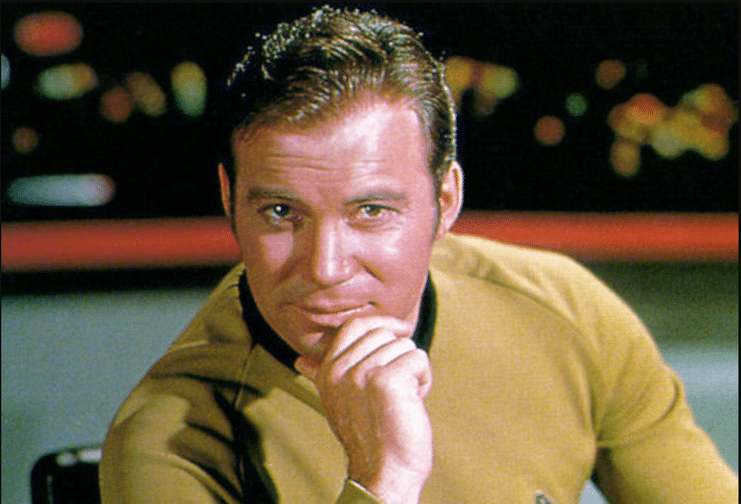 William Shatner todavía contempla volver como el capitán Kirk pero pone una condición que Star Trek aún no ha cumplido